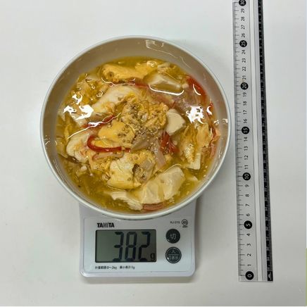 丼1杯分の豆腐とカニカマのスープ