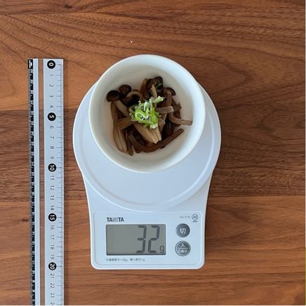 小鉢1杯分のこんにゃくきのこ