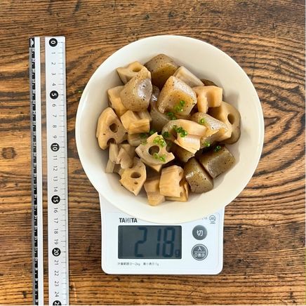 3人前の蓮根とこんにゃくの煮物