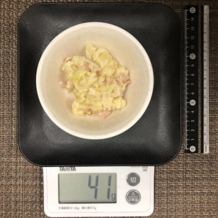 小鉢1杯41gのベーコンポテトサラダ