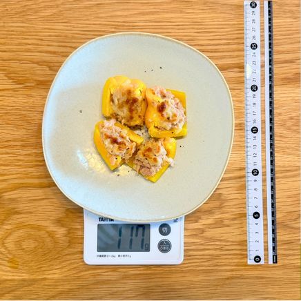 4切れ分・1人前の黄ピーマンのチーズ焼き