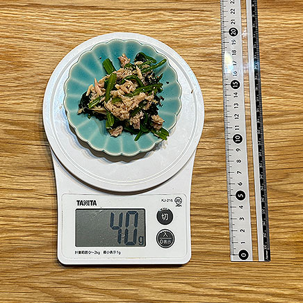 小皿1皿分のほうれん草とツナのサラダ