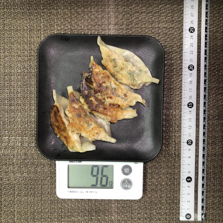 5個・1人前96gの行者にんにくの餃子