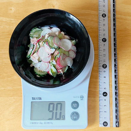 中鉢1杯分のはつか大根のサラダ