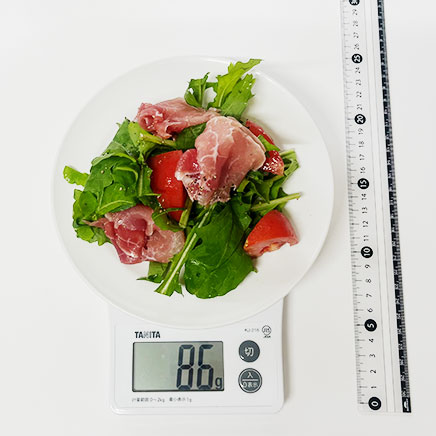 中皿1皿分のルッコラサラダ