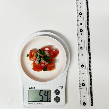 小皿1皿・1人前のトマトサラダ