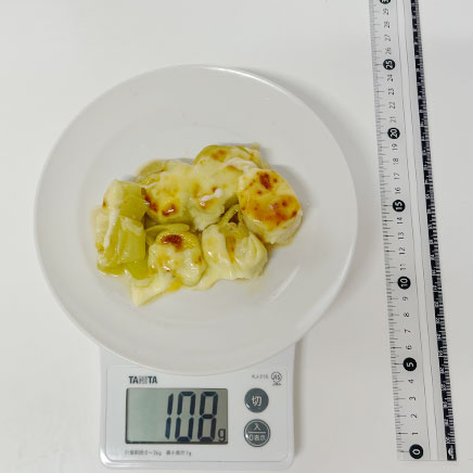 中皿1皿・1人前のリーキのチーズ焼き