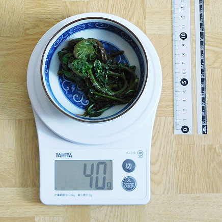 小鉢1個分のこごみの油炒め