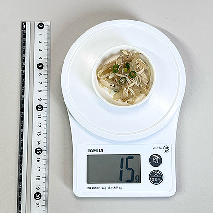 小鉢1杯分のもやしとえのきのナムル