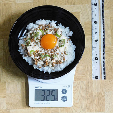 丼1杯の納豆豆腐卵丼