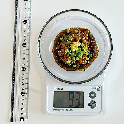 中鉢1杯分のもずく納豆