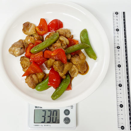 大皿1皿分の鶏肉と野菜の黒酢あん