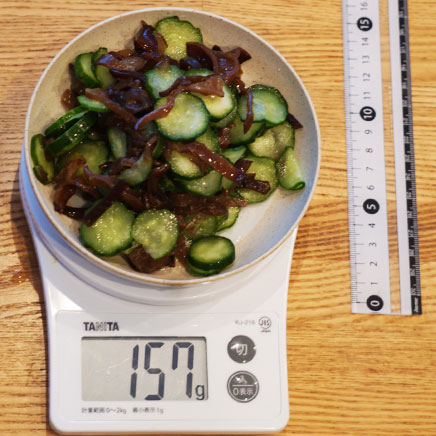 小皿1皿分のきくらげときゅうりの酢の物