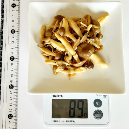 中皿1皿分のしめじのバター醬油炒め