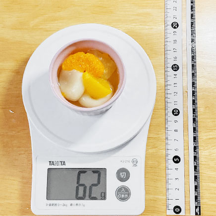 ココット1杯分100g分のフルーツ白玉