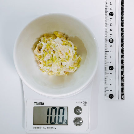 100g分の白菜のサラダ