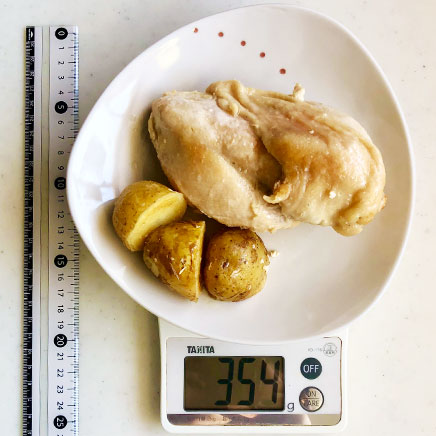 鶏肉1枚分の鶏肉のコンフィ