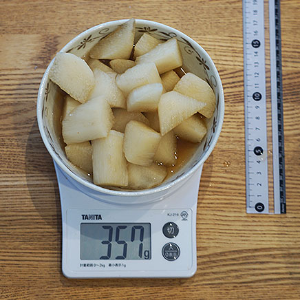 中鉢1杯分の長芋の煮物