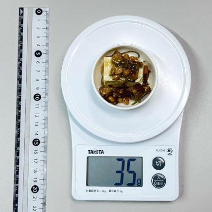 豆皿1皿分のめかぶ納豆豆腐