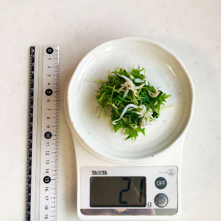 小皿1皿分のつまみ菜のしらす和え