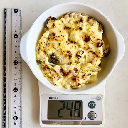 円形のグラタン皿1皿分・1人前の長芋のグラタン