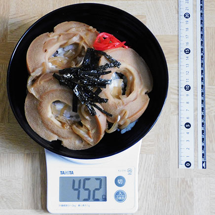 丼1杯・1人前のすき焼き風車麩丼