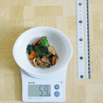 小皿1人分のサラダ菜の炒め物