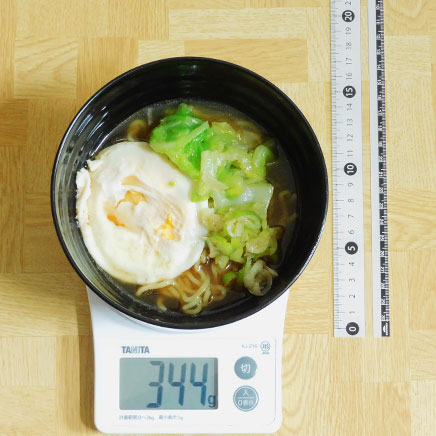 汁椀(大)1杯分のキャベツラーメン