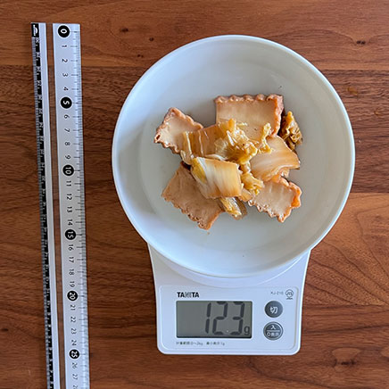 中皿1皿分の厚揚げと白菜の煮物