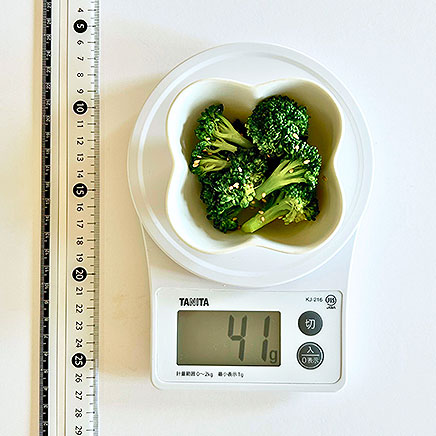 小鉢1杯分のブロッコリーのナムル