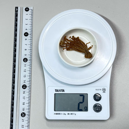 豆皿1皿分のえのきの素揚げ