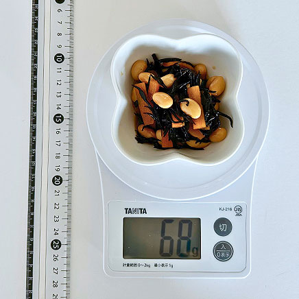 小鉢1杯分のひじきと大豆の煮物