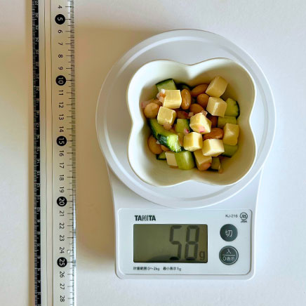 小鉢1杯分の大豆のサラダ