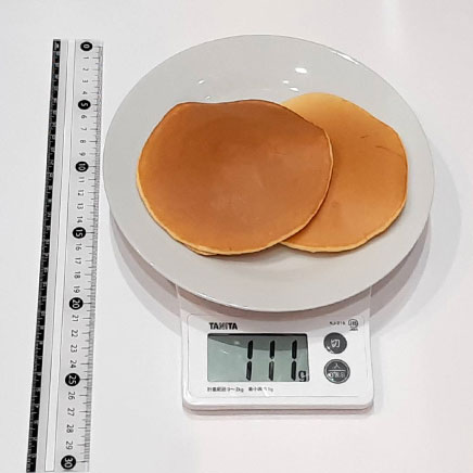 2枚分のタピオカ粉のパンケーキ