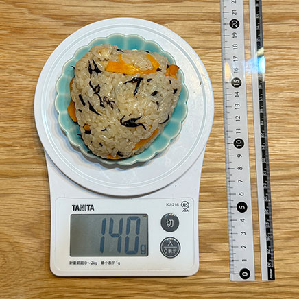 1個分のひじきおにぎり