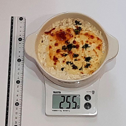 グラタン皿1皿分の豆腐とツナのグラタン