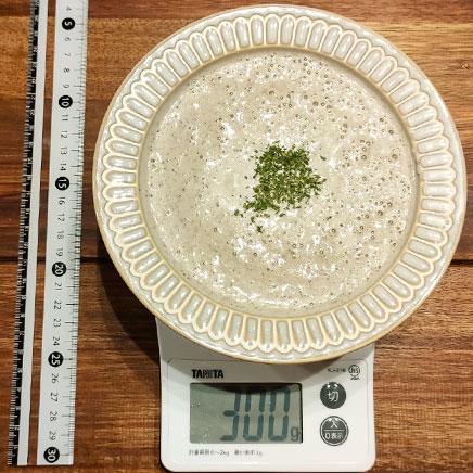 スープ皿1皿分（2人分）のマッシュルームのポタージュ