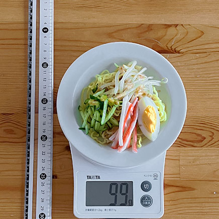 小皿1皿分の胡麻だれの冷やし中華そば