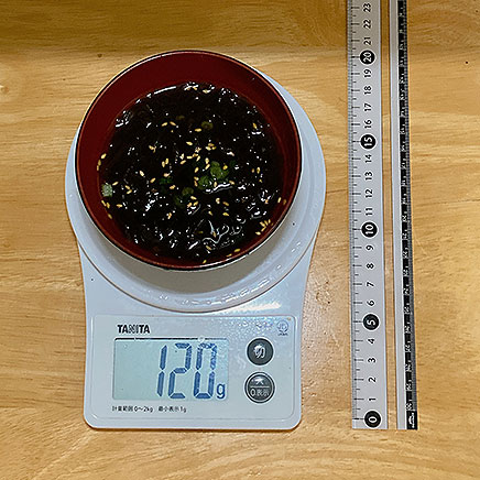 お椀1杯分のもずくの中華スープ