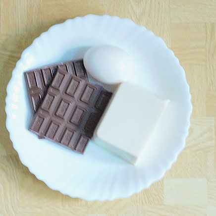 18cm型1本分の豆腐チョコテリーヌの材料