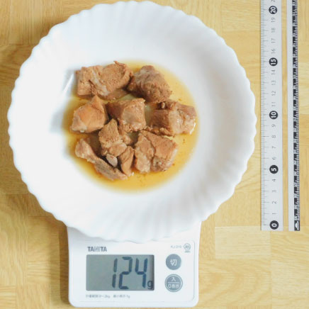 中皿1皿分の牛肉の角煮