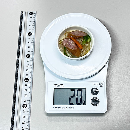 小皿1皿分のウィンナーの野菜炒め