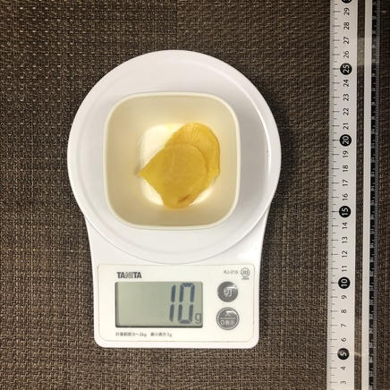 1人前のチキンカツ定食の沢庵