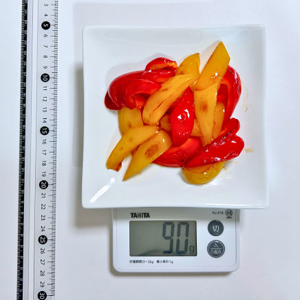 中皿1皿分のパプリカのソテー