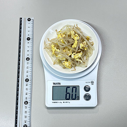 小皿1皿分のもやしと卵のナムル