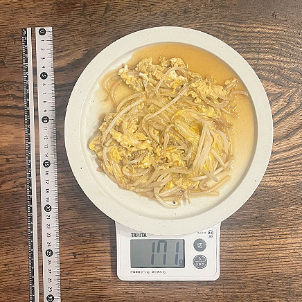 大皿1皿分のもやしの卵とじ