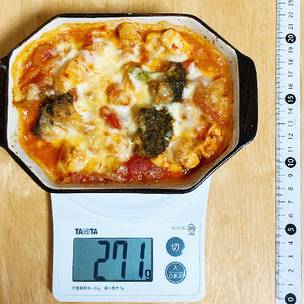 グラタン皿1皿分のトマトグラタン