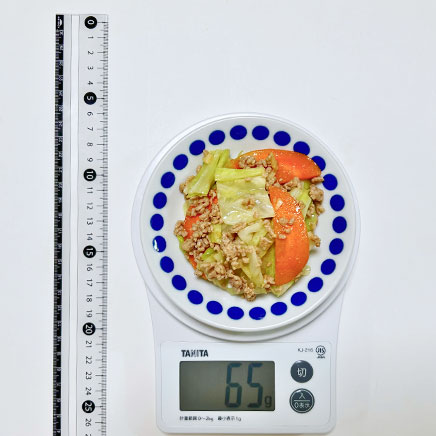 小皿1皿分のひき肉の野菜炒め