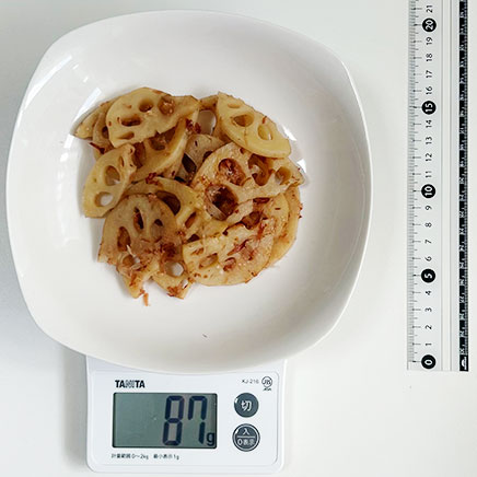 中皿1皿分のレンコンの煮付け