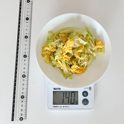 中皿1皿分のキャベツの卵炒め